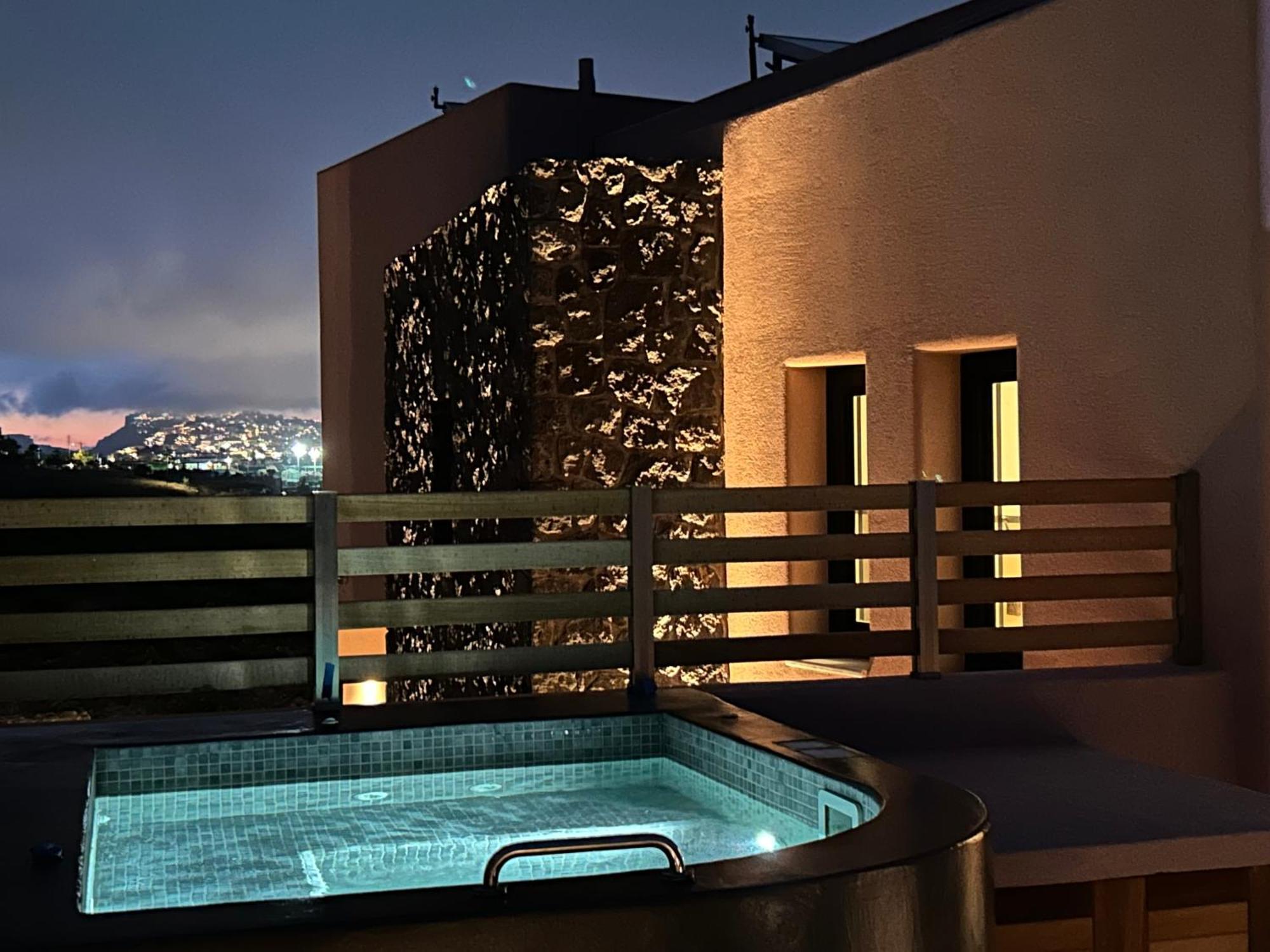 Golden Moments Luxury Stone Villas B Месария Екстериор снимка