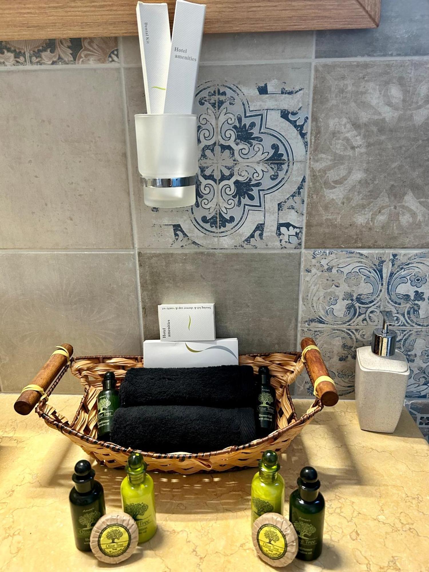 Golden Moments Luxury Stone Villas B Месария Екстериор снимка